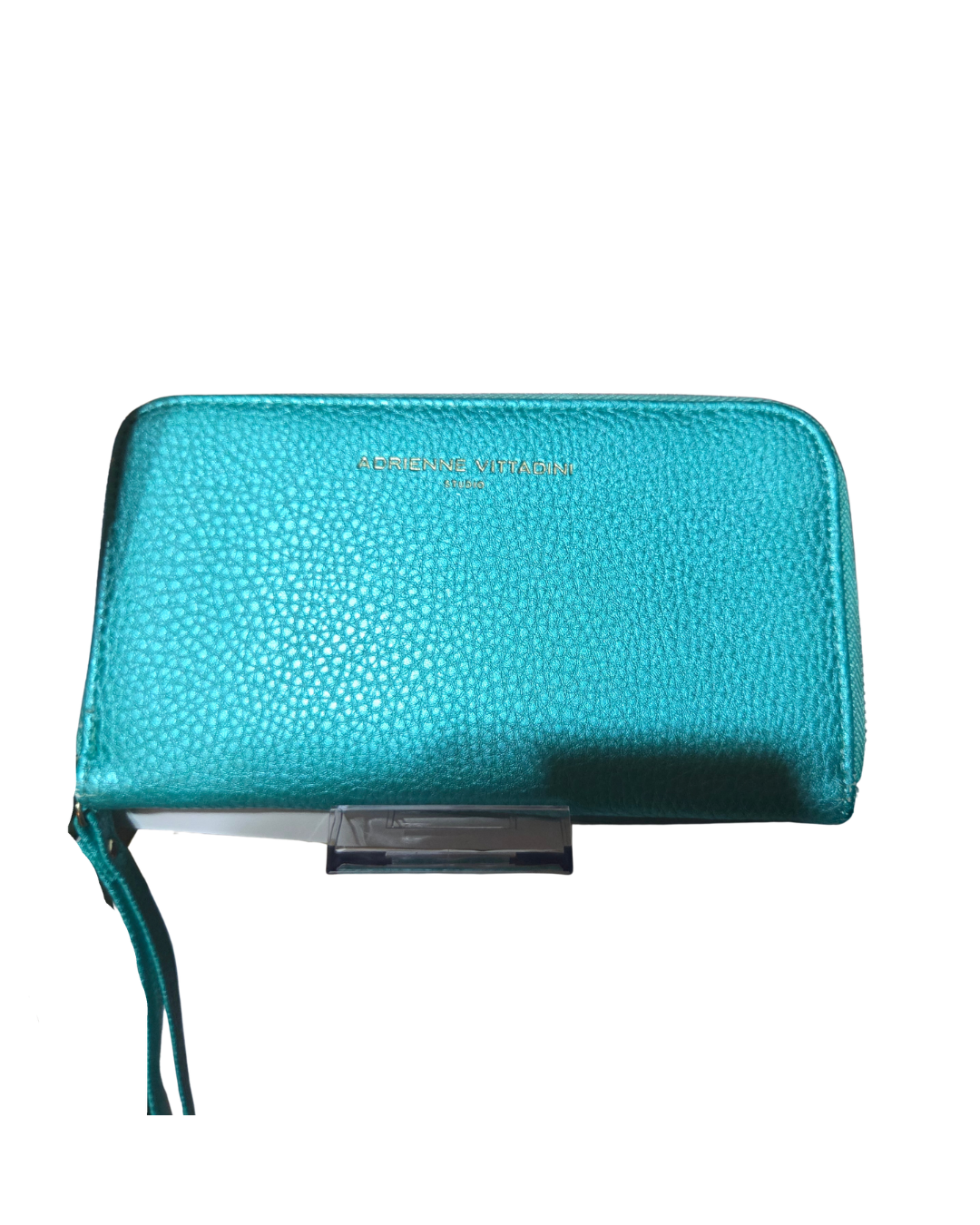6a619c6ea15b5f2766344e95_adrianna-wallet_1789260236689.png