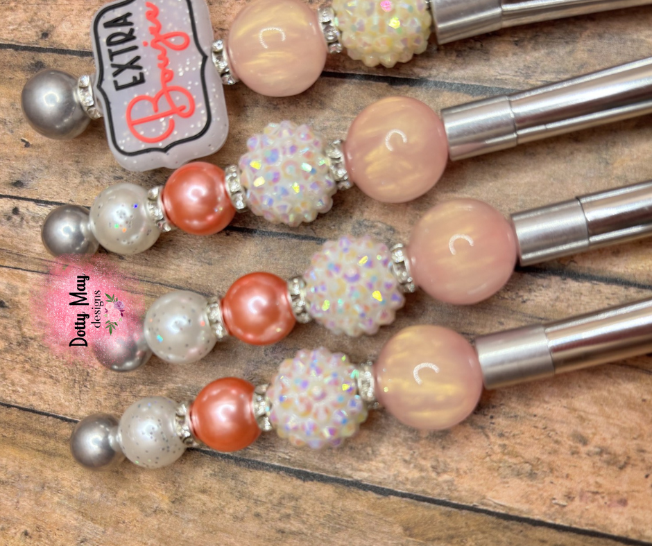 6a619c6ea15b5f2766344e95_extra-boujee-makeup-brushes-wm-2-_1786586845927.png