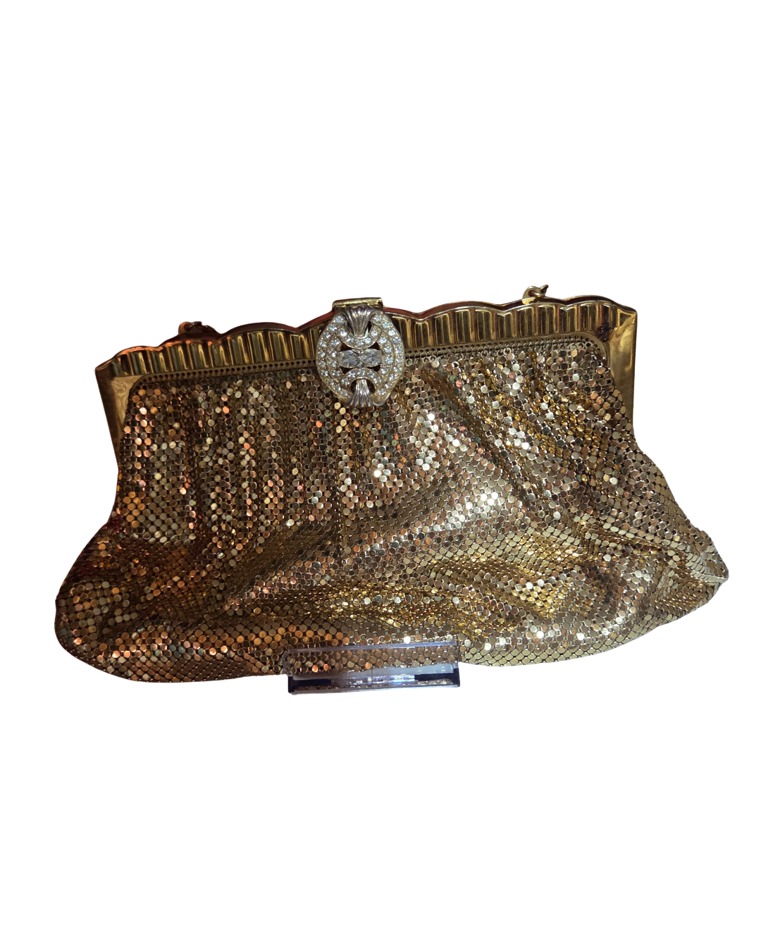 6a619c6ea15b5f2766344e95_gold-purse_1789264115139.png
