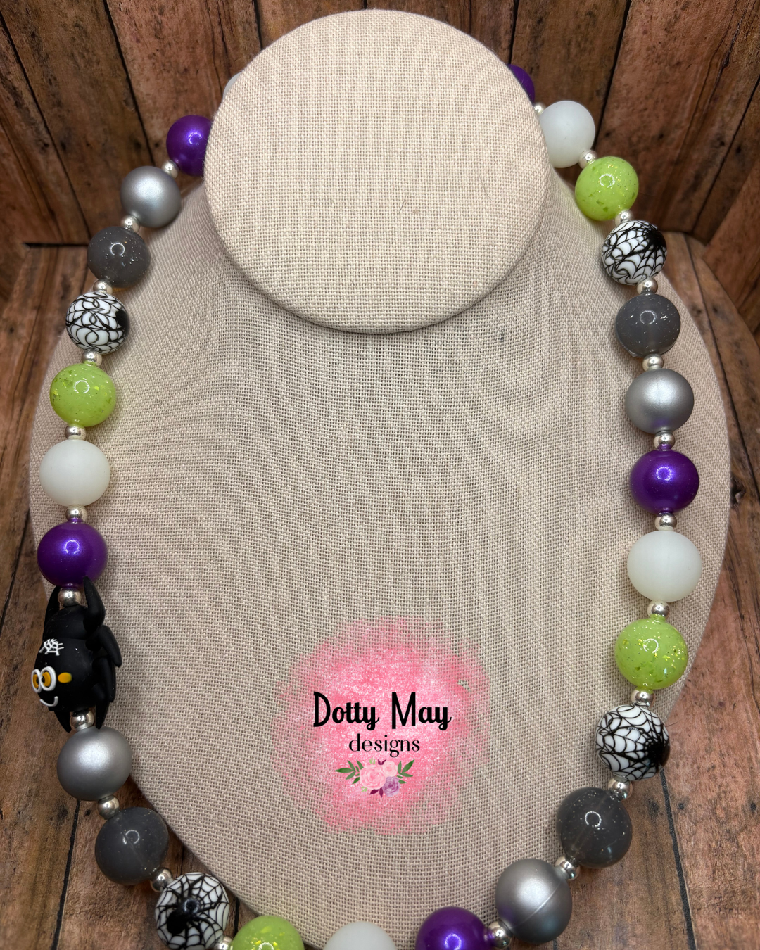 6a619c6ea15b5f2766344e95_halloween-spider-chunky-necklace-1_1790207750444.png