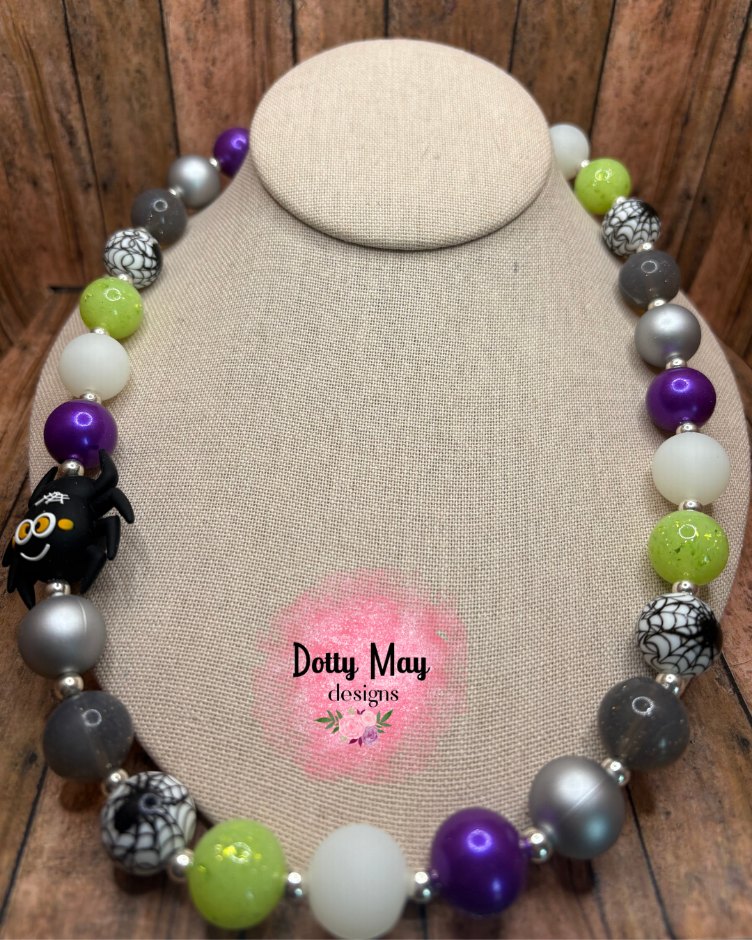 6a619c6ea15b5f2766344e95_halloween-spider-chunky-necklace-2_1790207738720.png