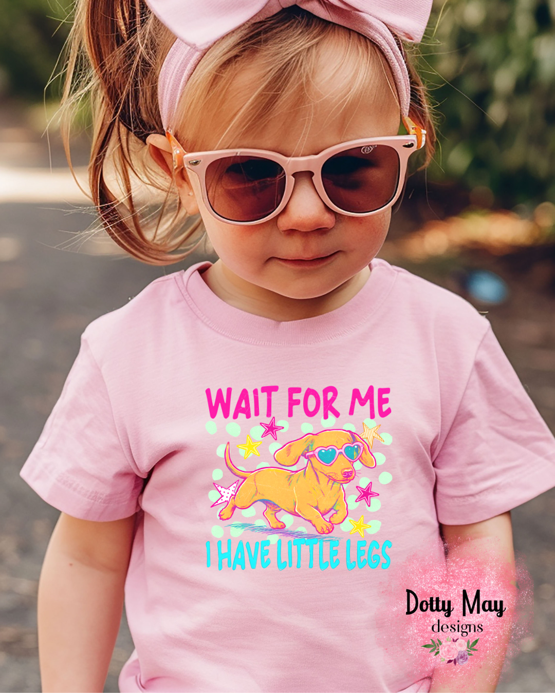 6a619c6ea15b5f2766344e95_wait-for-me-doxie-mockup-pink_1786319617136.png