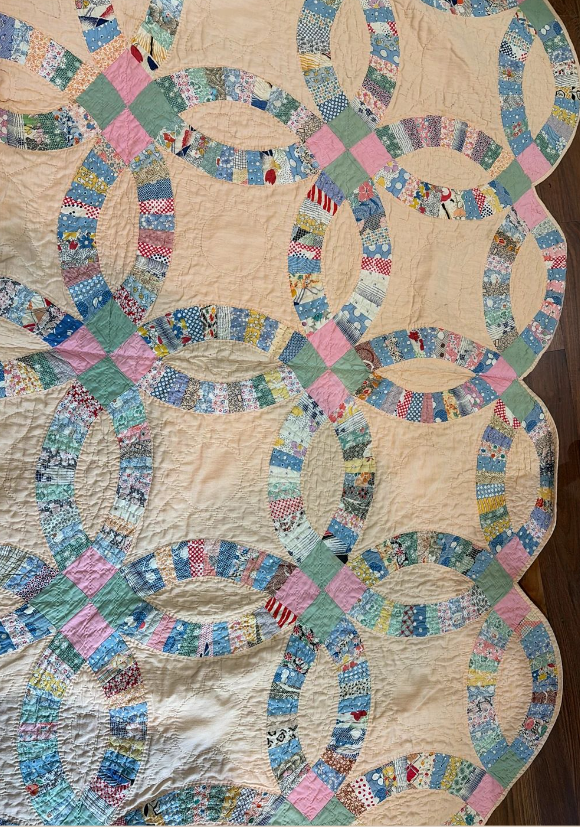 6a619c6ea15b5f2766344e95_wedding-ring-quilt_1786578440061.png